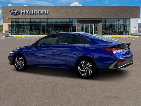 New 2025 Hyundai Elantra Sport image 4