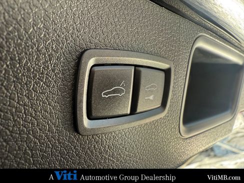 Used 2020 Porsche Macan image 25