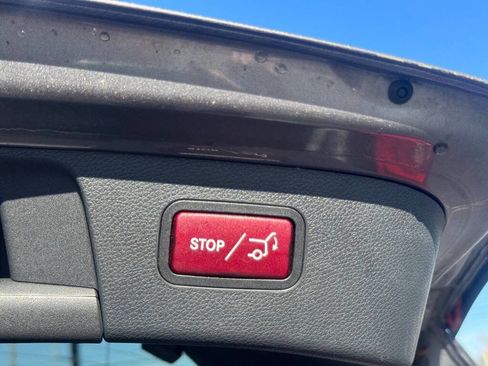 Used 2017 Mercedes-Benz GLA 250 4MATIC image 29