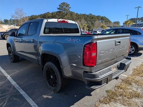 Used 2022 Chevrolet Colorado LT image 3