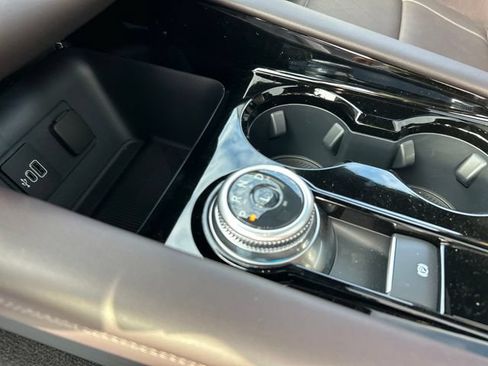 New 2026 Ford Explorer Platinum RWD image 24