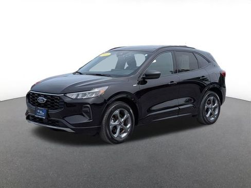 Used 2023 Ford Escape ST-Line w/ Tech Pack #1 AWD/4WD image 5