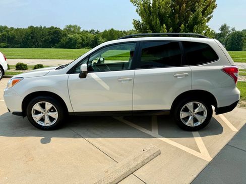 Used 2015 Subaru Forester 2.5i Premium AWD/4WD image 5