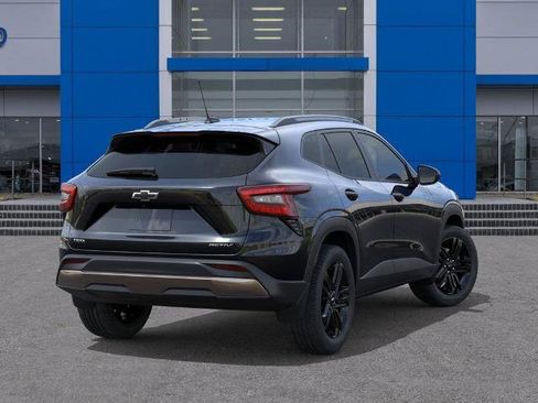 New 2026 Chevrolet Trax ACTIV w/ Sunroof Package image 4