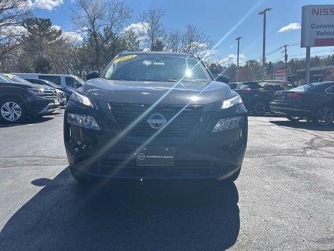 Certified 2023 Nissan Rogue SV w/ SV Premium B Package AWD/4WD image 2