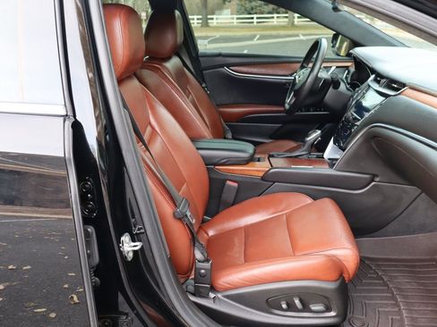 Used 2016 Cadillac XTS Luxury image 22