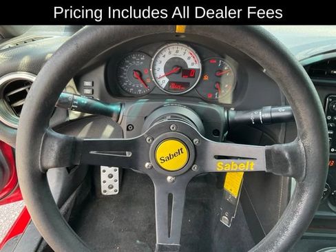 Used 2017 Toyota 86 RWD image 11