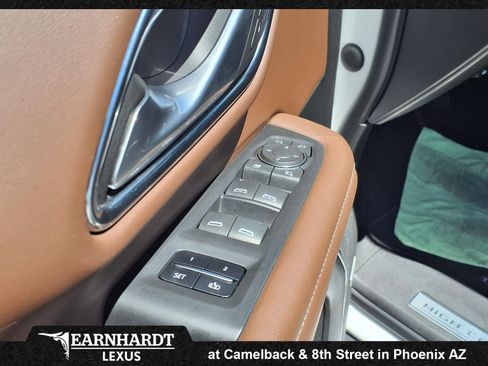 Used 2023 Chevrolet Tahoe High Country AWD/4WD image 20