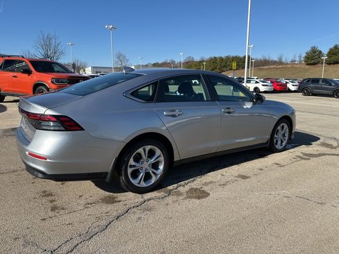 Used 2023 Honda Accord LX image 3