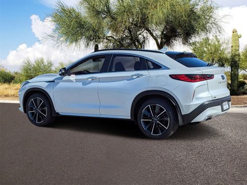 Certified 2025 INFINITI QX55 Essential image 4