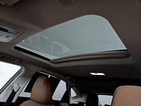 Used 2018 Lexus NX 300h AWD w/ Premium Package image 14