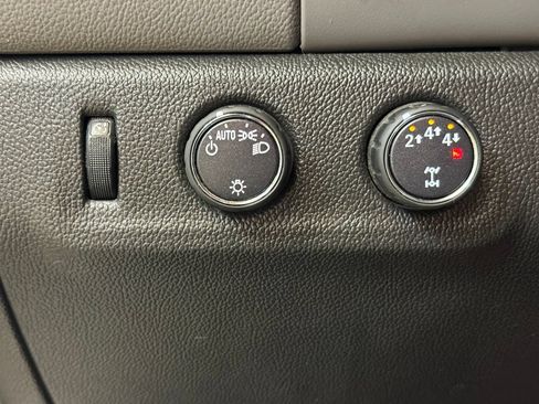 Used 2018 Chevrolet Colorado W/T w/ WT Convenience Package AWD/4WD image 28