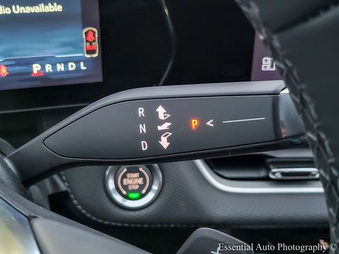 New 2026 Chevrolet Equinox LT w/ Convenience Package II image 15