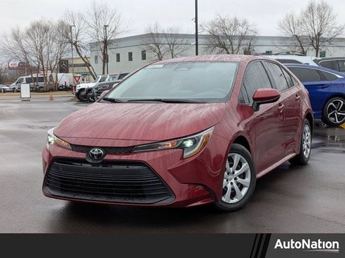 Used 2023 Toyota Corolla LE image 1
