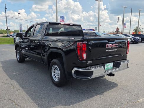 Used 2026 GMC Sierra 1500 Pro w/ Pro Value Package AWD/4WD image 3