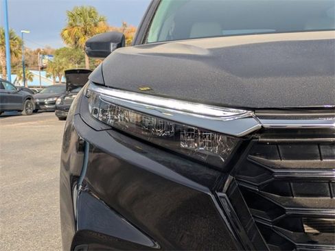 Used 2025 Honda CR-V EX-L image 10
