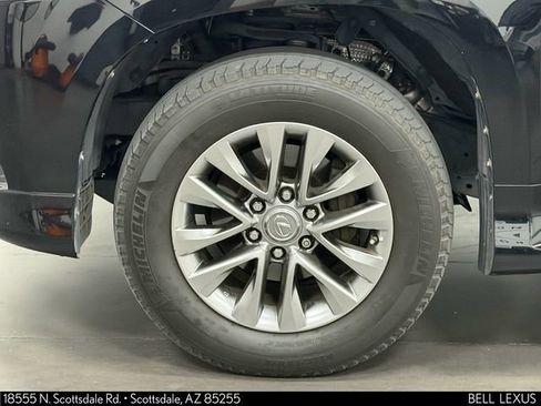 Used 2018 Lexus GX 460 Luxury image 10