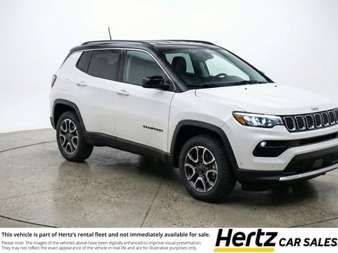 Used 2025 Jeep Compass Trailhawk AWD/4WD image 1