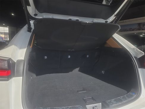 Certified 2025 Lexus NX 250 FWD w/ Accessory Package (Z1) image 12