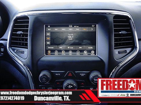 Certified 2021 Jeep Grand Cherokee Laredo image 21