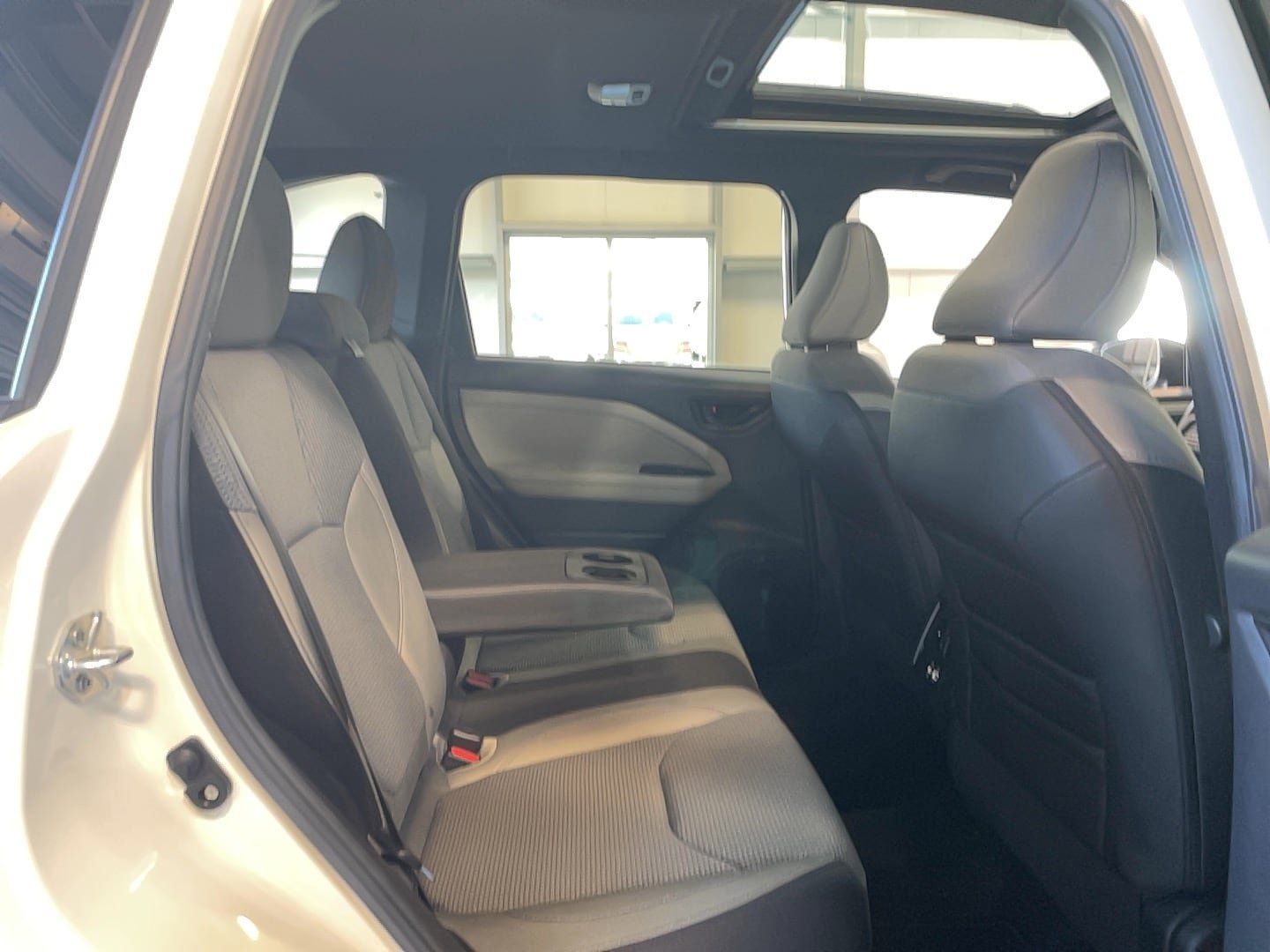 Used 2026 Subaru Forester Premium AWD/4WD image 12