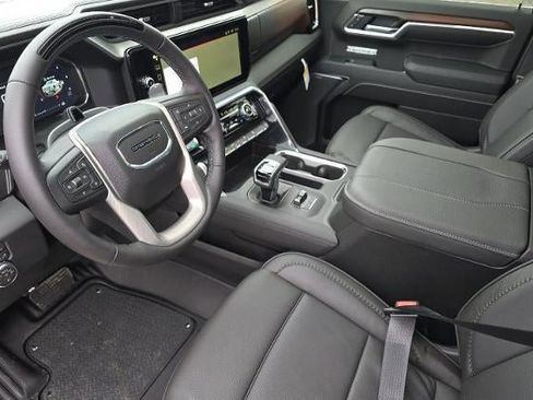 New 2026 GMC Sierra 1500 Denali image 9