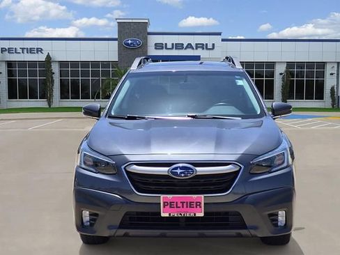 Used 2020 Subaru Outback Premium w/ Popular Package #1 AWD/4WD image 2