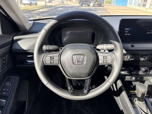 New 2025 Honda Accord EX-L image 19