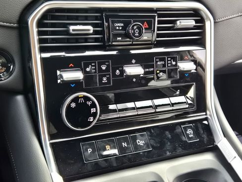 New 2026 Nissan Armada SL image 18