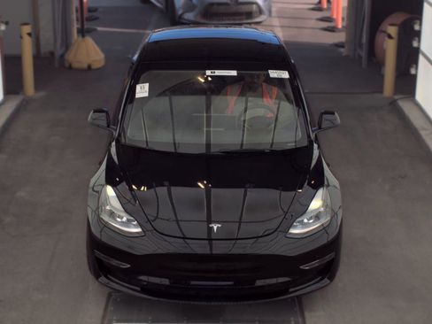 Used 2023 Tesla Model 3 Performance AWD/4WD image 2