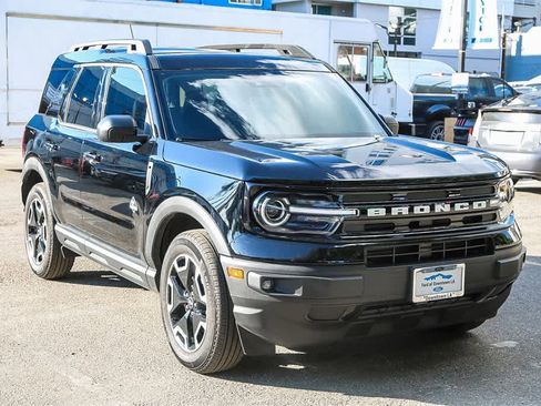 New 2023 Ford Bronco Sport Outer Banks w/ Tech Package image 3