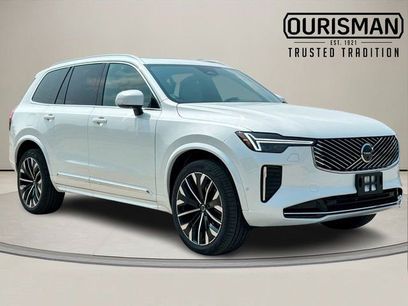 New 2026 Volvo XC90 B6 Plus w/ Protection Package Premier