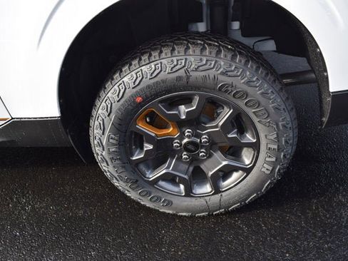 New 2026 Ford Maverick Tremor image 4