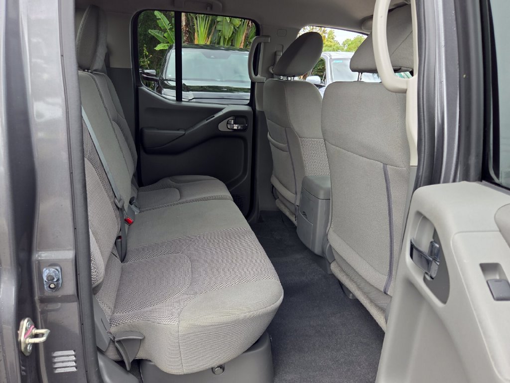 Used 2019 Nissan Frontier SV RWD image 15