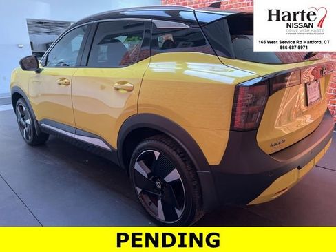 Certified 2025 Nissan Kicks SR AWD/4WD image 5