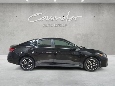Used 2024 Nissan Sentra SV image 17