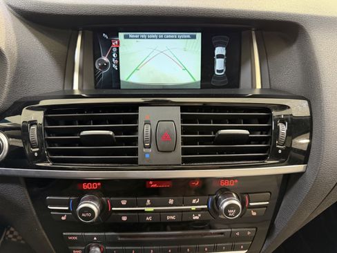 Used 2016 BMW X4 xDrive28i AWD/4WD image 18