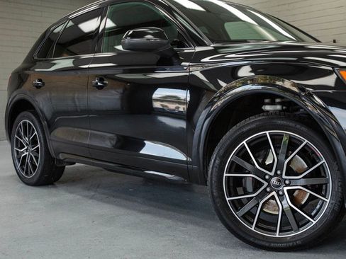 Used 2023 Audi SQ5 Premium Plus w/ Premium Plus Package image 7