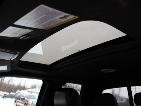 Used 2014 Ford F150 FX4 w/ Equipment Group 402A Luxury image 17