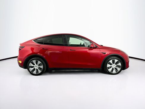 Used 2022 Tesla Model Y Long Range AWD/4WD image 10