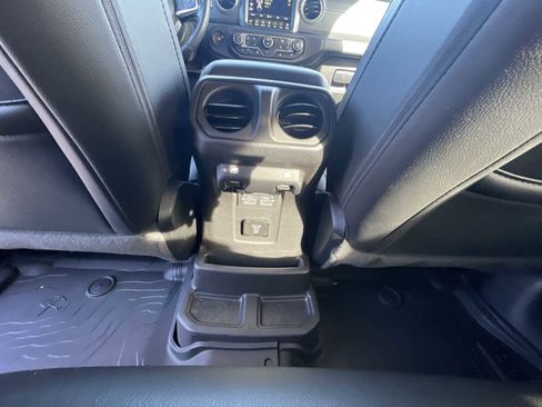 Used 2022 Jeep Wrangler Unlimited Sahara w/ Cold Weather Group image 21