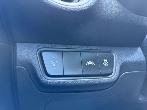 Used 2021 Kia Forte LXS FWD image 23