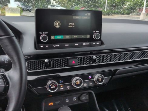 Used 2025 Honda Civic Sport image 22