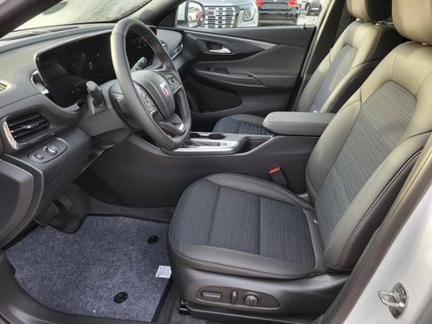New 2026 Buick Envista Sport Touring w/ Convenience I Package FWD image 7