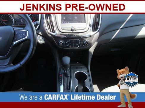 Used 2024 Chevrolet Equinox LT FWD image 19