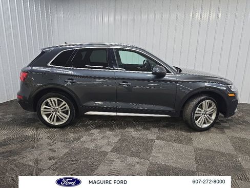 Used 2018 Audi Q5 2.0T Premium Plus w/ Premium Plus Package AWD/4WD image 2