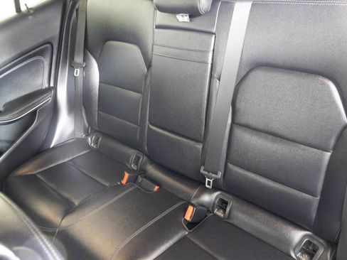 Used 2016 Mercedes-Benz GLA 250 GLA 250 image 30