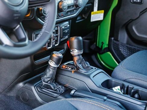 New 2026 Jeep Gladiator Sport image 21