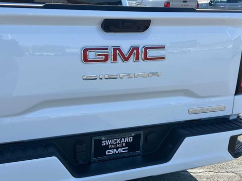 New 2026 GMC Sierra 1500 Elevation image 13