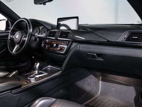 Used 2015 BMW M4 Coupe image 24